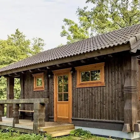 Joeaeaere Puhkekeskus Lodge Langa