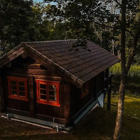 Lodge Joeaeaere Puhkekeskus