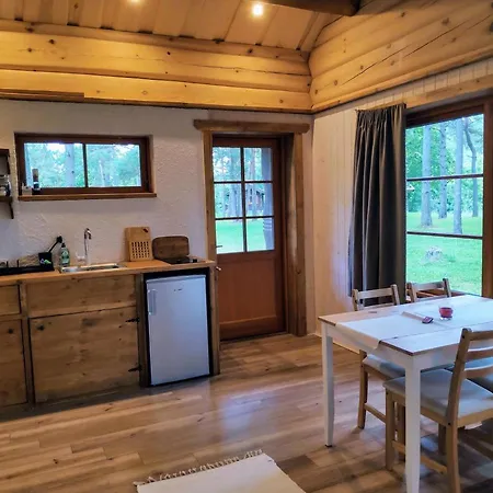 Joeaeaere Puhkekeskus Lodge Langa